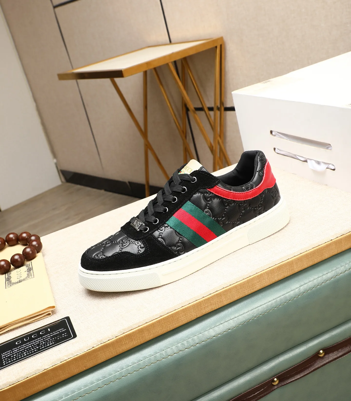 Men's men's shoes💰440 GUCCI🔍🔍2025 latest model Available at the counter at the same time, original calfskin imported from Italy, genuine leather lining, (high-end, extravagant, and classy) with exquisite workmanship, soles: original soles specially provided by the original factory, ⚠Exclusive double-layer movable molded soles are super comfortable⚠, real photos🎬The real ones are better🔍🔍"High quality·Follow the order" code number 39-44 (38 45 46 customized)